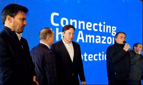 Presidente Bolsonaro se encontra com empres