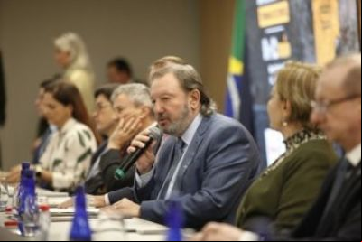TCE de MT a a fazer julgamentos com legisla