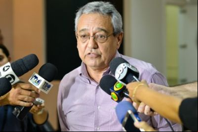 Governo investe para asfaltar novos corredores log