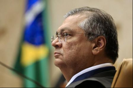 Ministro do STF muda decis