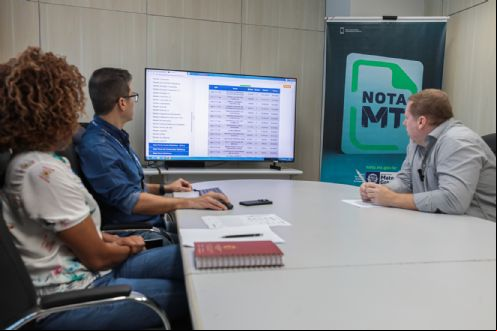 Mais de 450 mil consumidores concorrem a pr