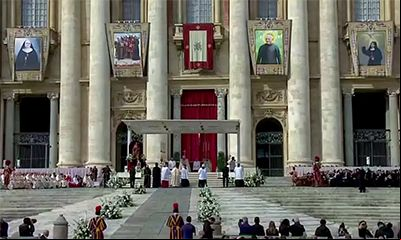 Papa Francisco canoniza padre por milagre na Amaz
