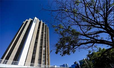 Caixa eleva de 1 a 2 pontos percentuais juros para compra de im
