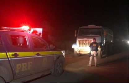 PRF prende condutor inabilitado e gerando perigo na BR-158 em Confresa