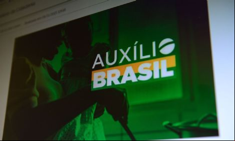 Aux