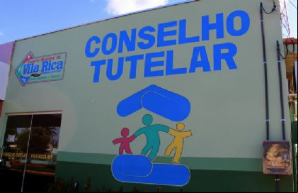 Divulgada a lista de candidatos inscritos para concorrer 
