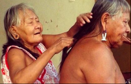 Morre em aldeia do Parque Nacional do Xingu a esposa do cacique Raoni