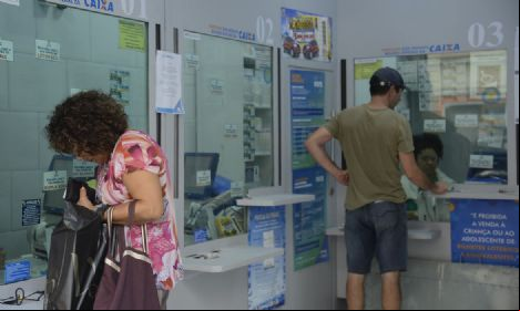 Trabalhadores nascidos em abril podem sacar at