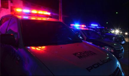 Criminosos armados entram em casa e roubam adolescentes em Confresa