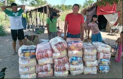 Governo Federal entrega 700 mil cestas b
